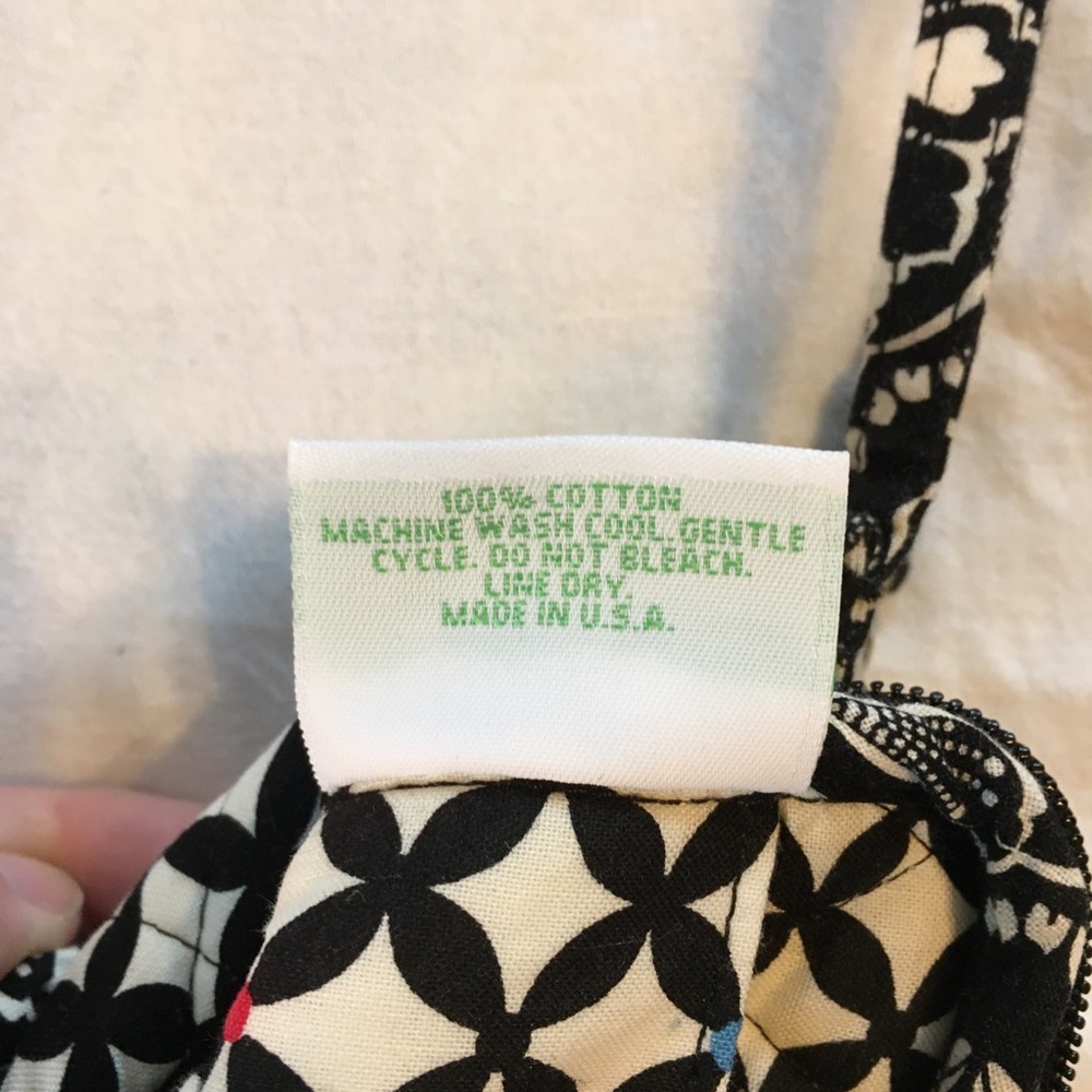 Vera Bradley Barcelona Wristlet - Picture 7 of 7